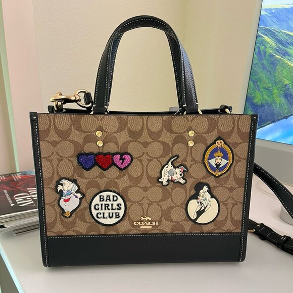 Coach Dempsey Carryall In Signature Canvas With Patches CC873 - Picture 1 of 8